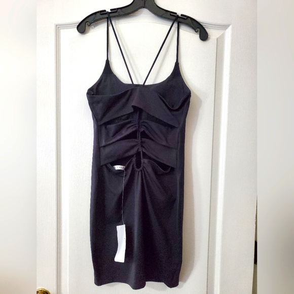 NWT Bailey Dress Size S/6 Black Color by Fabletics - Picture 3 of 8